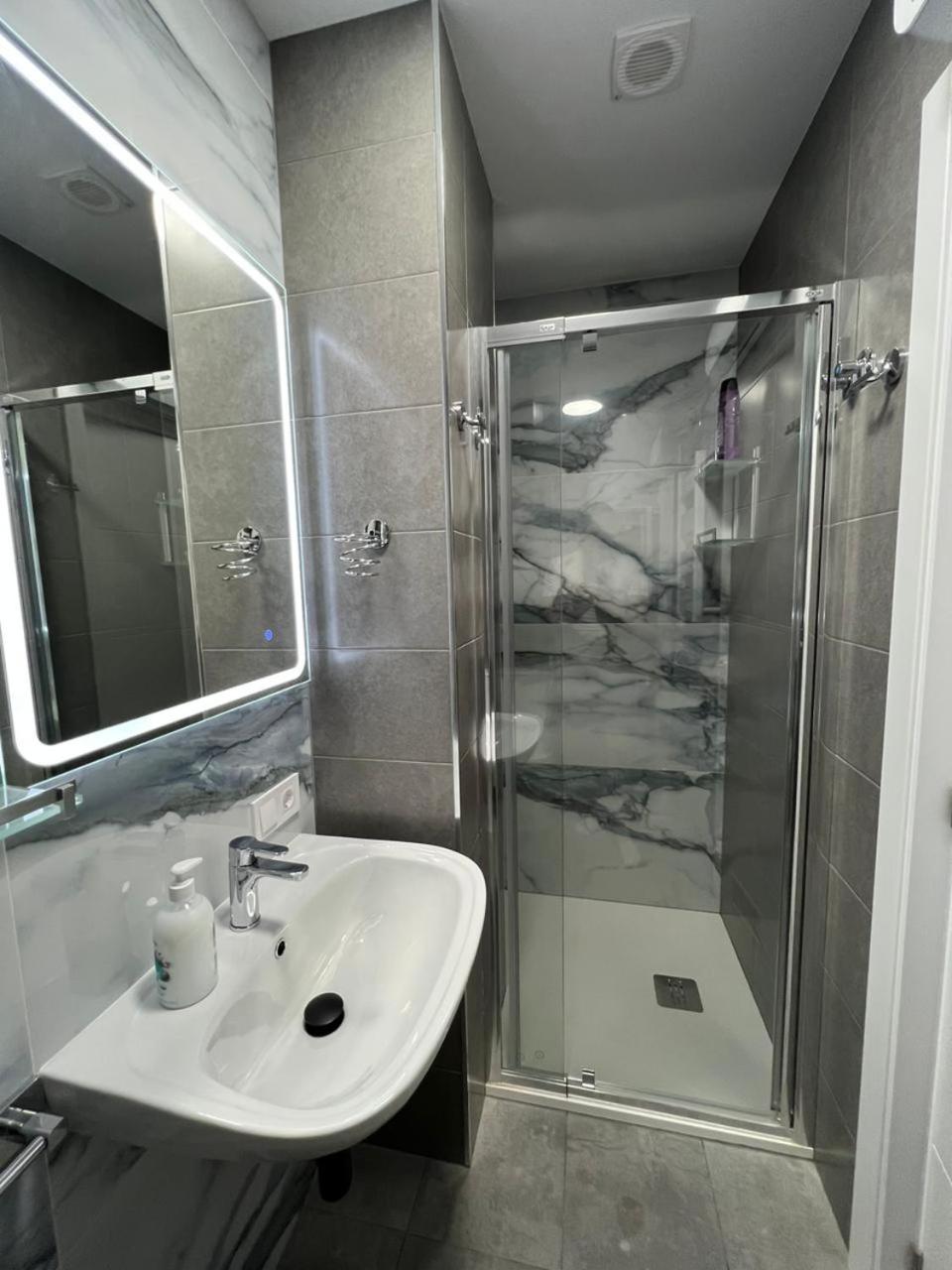 Carcaixent 24 Apart otel Valensiya Dış mekan fotoğraf